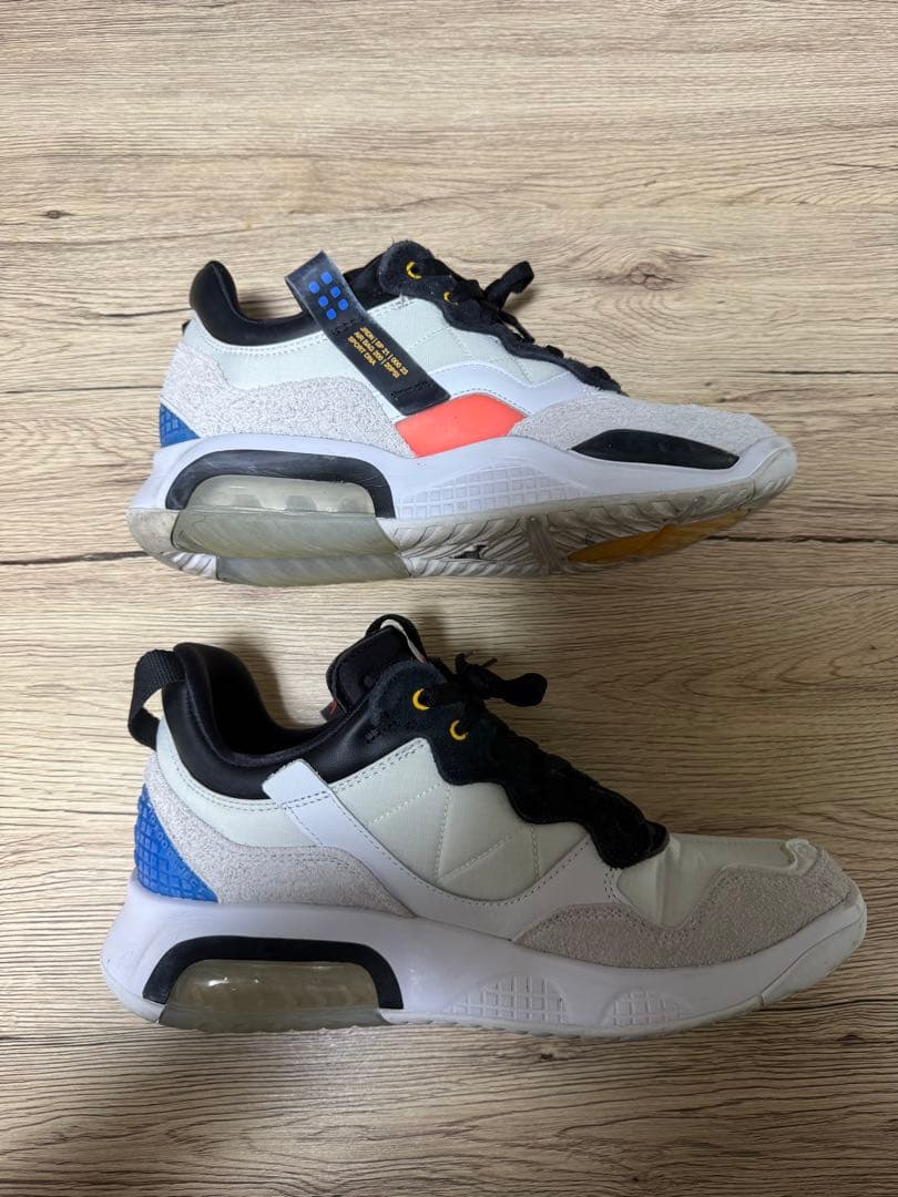 Nike Air Jordan スニーカー ホワイト/ブラック