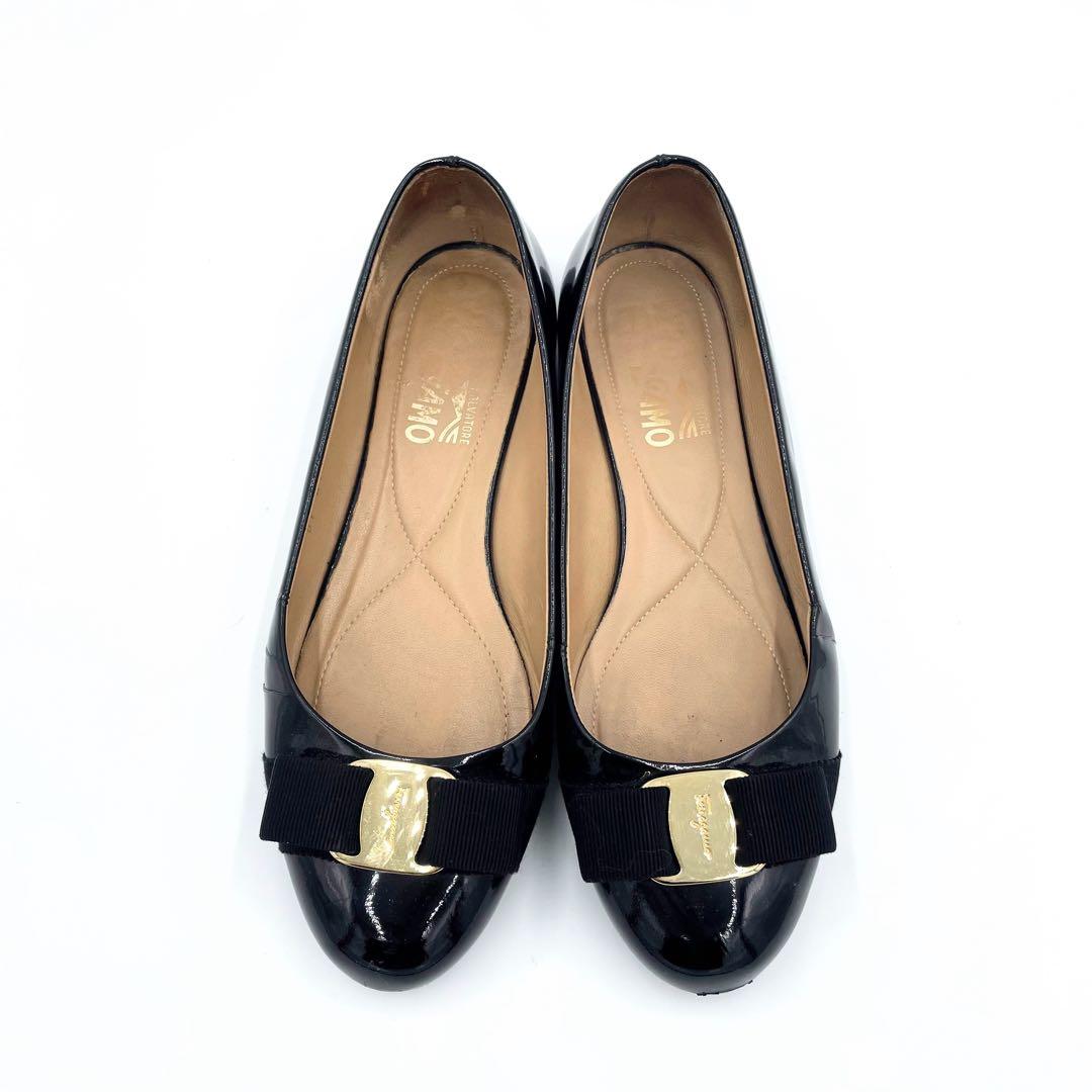 美品　Ferragamo ヴァリナ バレリーナシューズ　キルティング　23.5㎝
