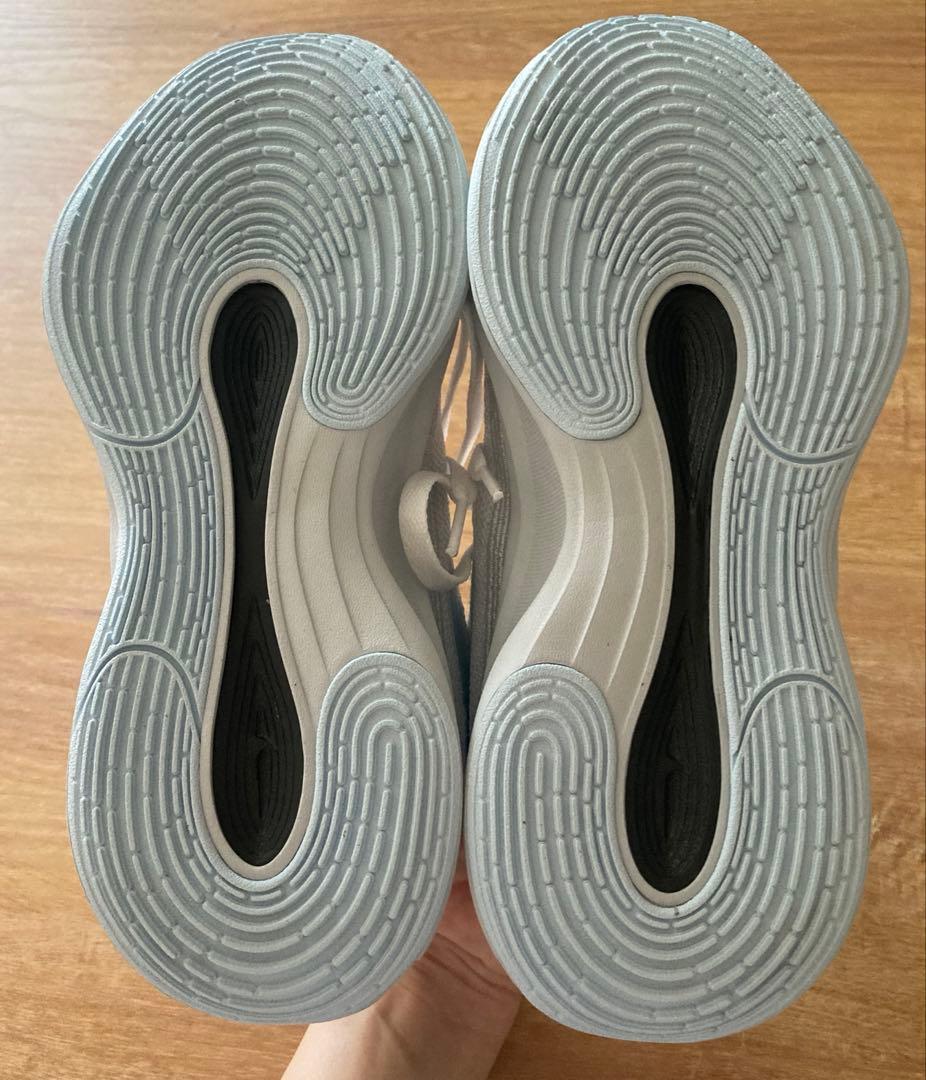 NIKE バスケシューズ 24.5 GT ハッスル