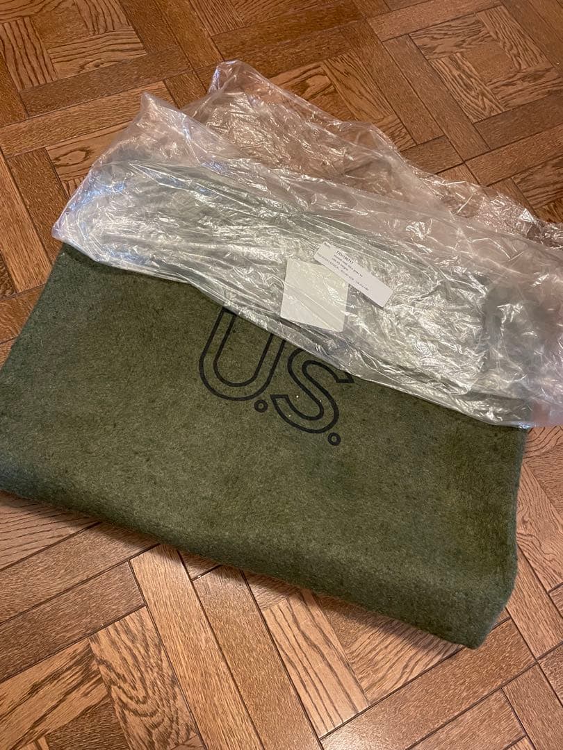 ウールブランケット オリーブグリーン　米軍放出品　キャンプ　ブッシュクラフト