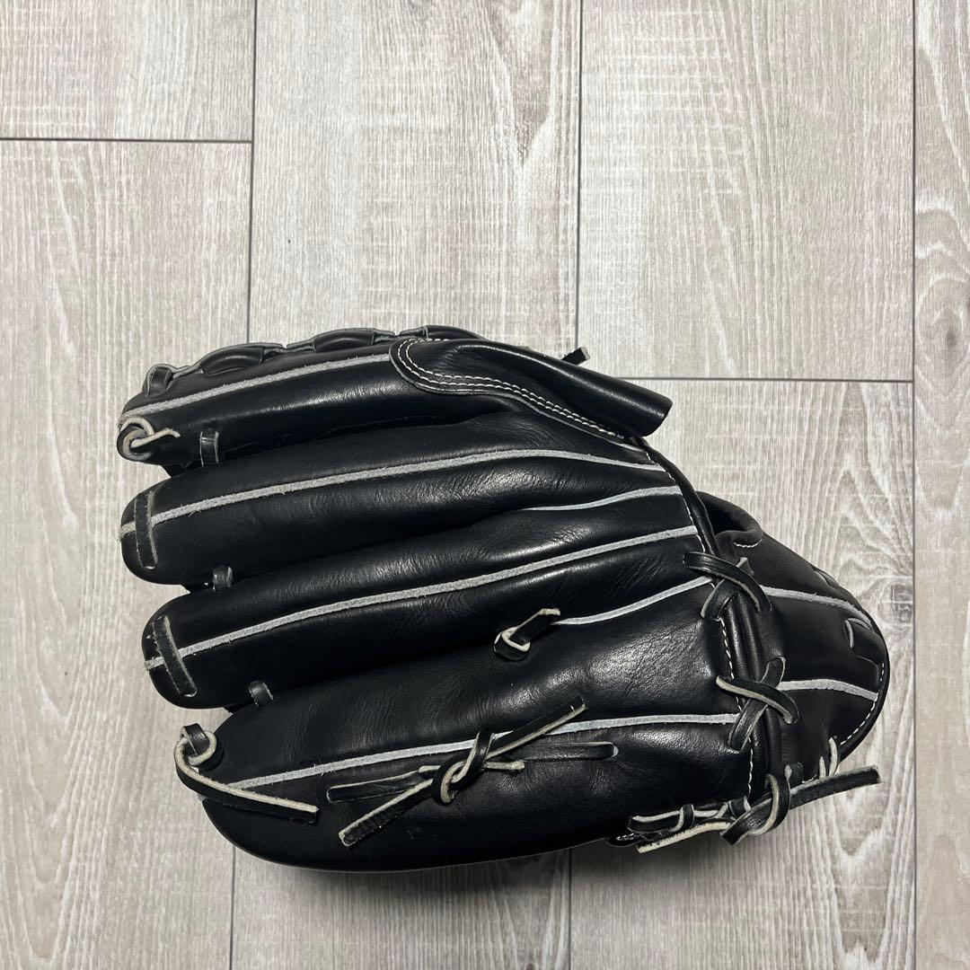 Mizuno 黒い野球グローブ レザー製