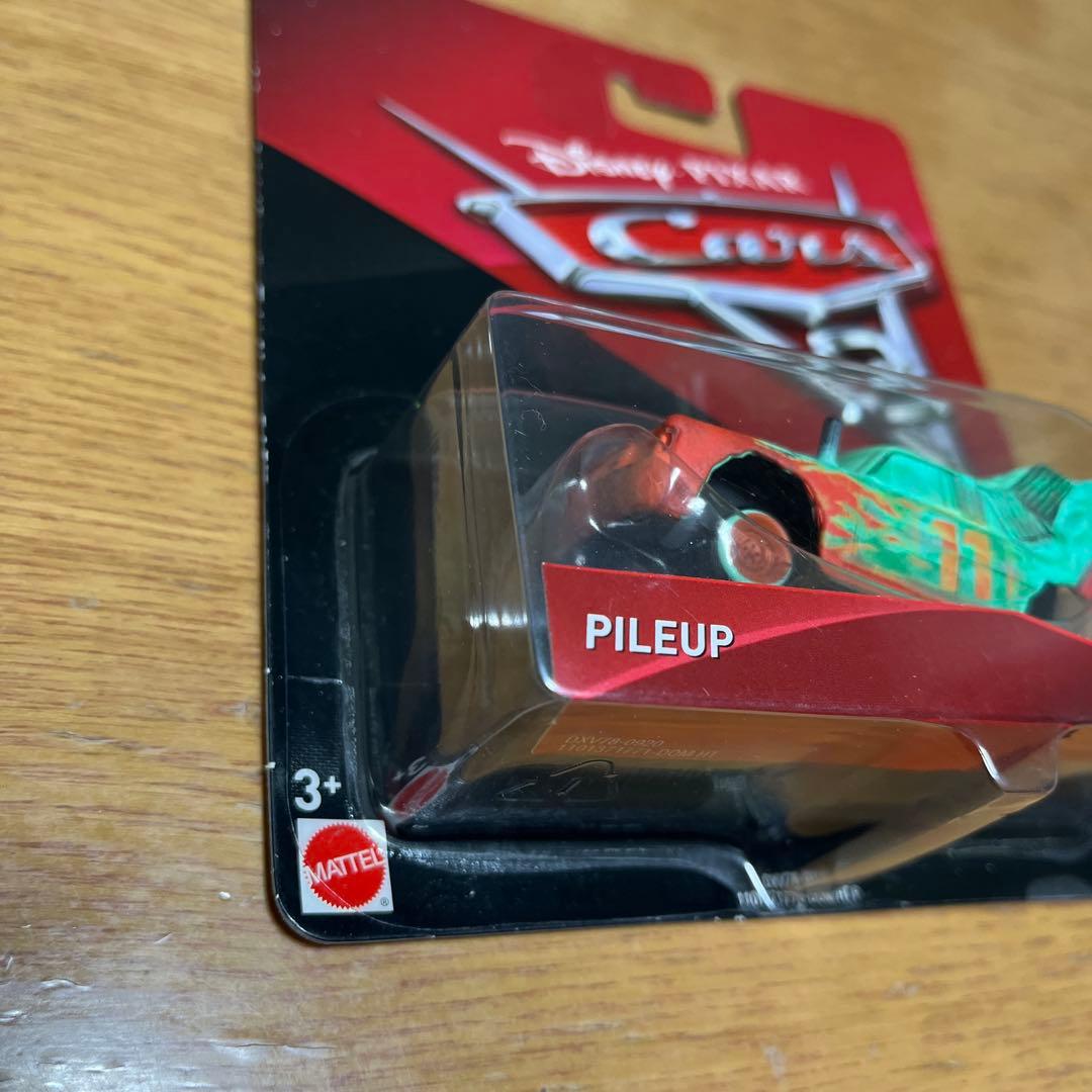 ☆新品☆ カーズ　マテル パイルアップ　ディズニー　トミカ　レア