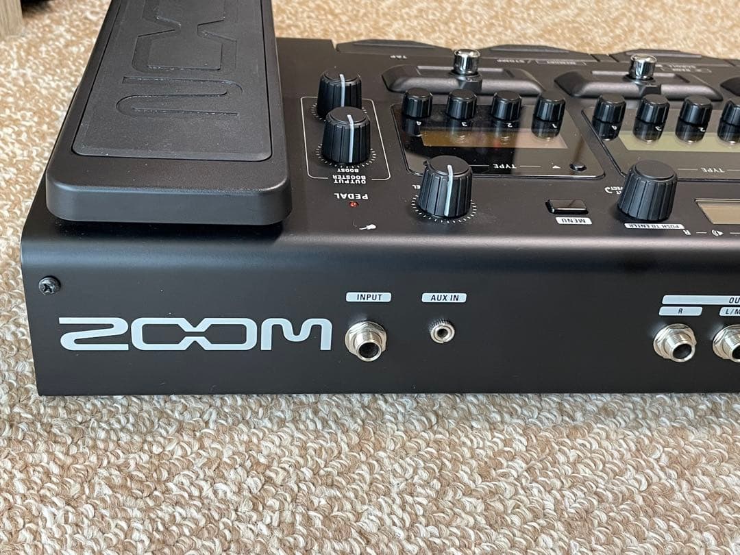ZOOM G5n ギターエフェクター　専用キャリングケース付き