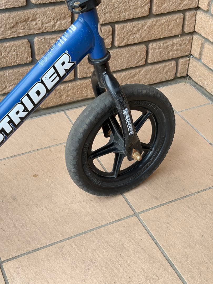 ストライダー スポーツモデル 12インチ　日本正規品　ブルー