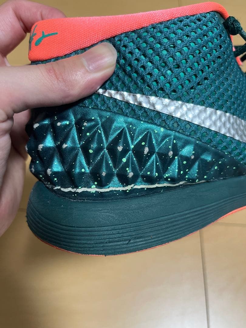 Nike Kyrie 1 バスケットボールシューズ