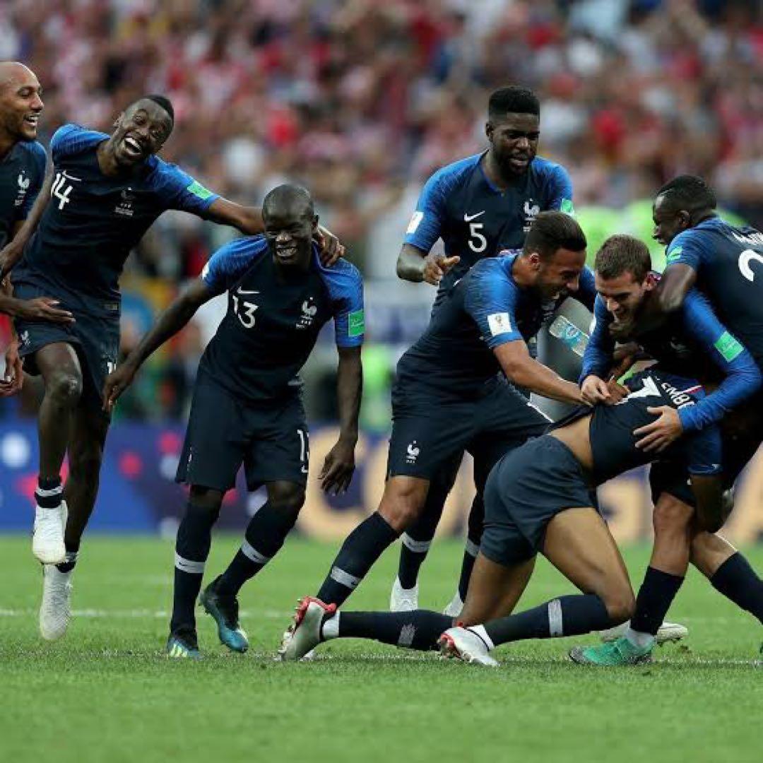 【お宝ジャージ！！】NIKE フランス代表　優勝記念ジャージ　S