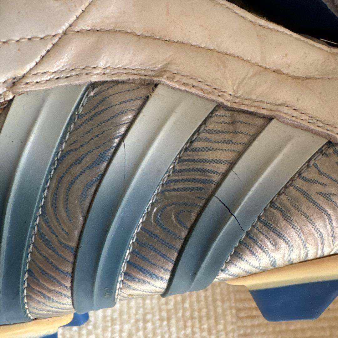 adidas プレデターパルス　FG ベッカムモデル