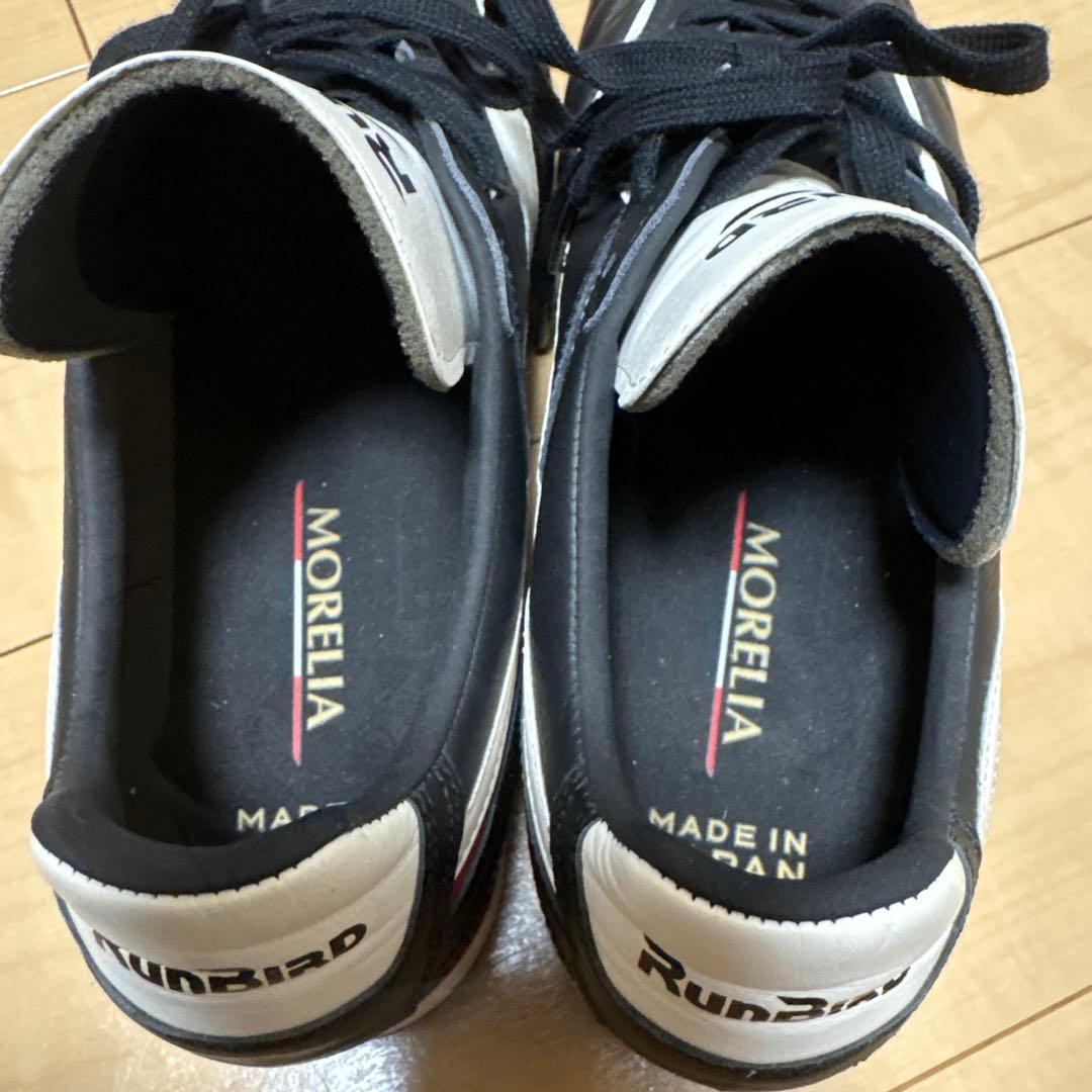 モレリア スニーカー