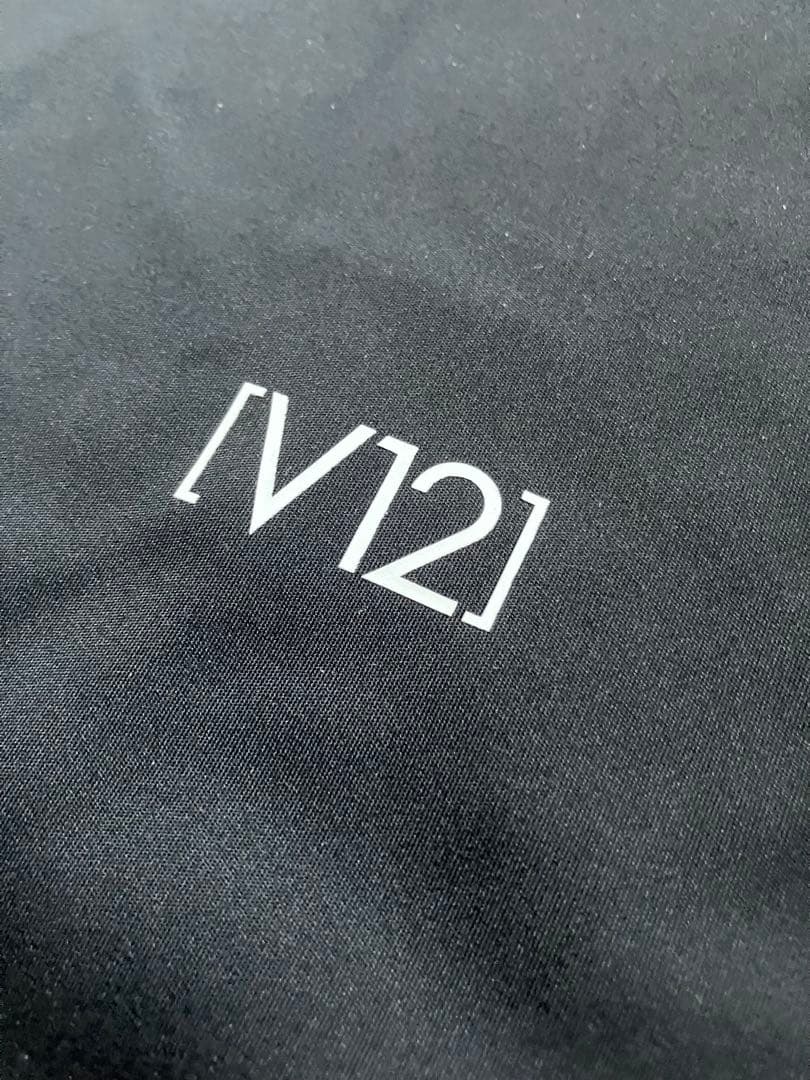 V12 モックネック　Lサイズ