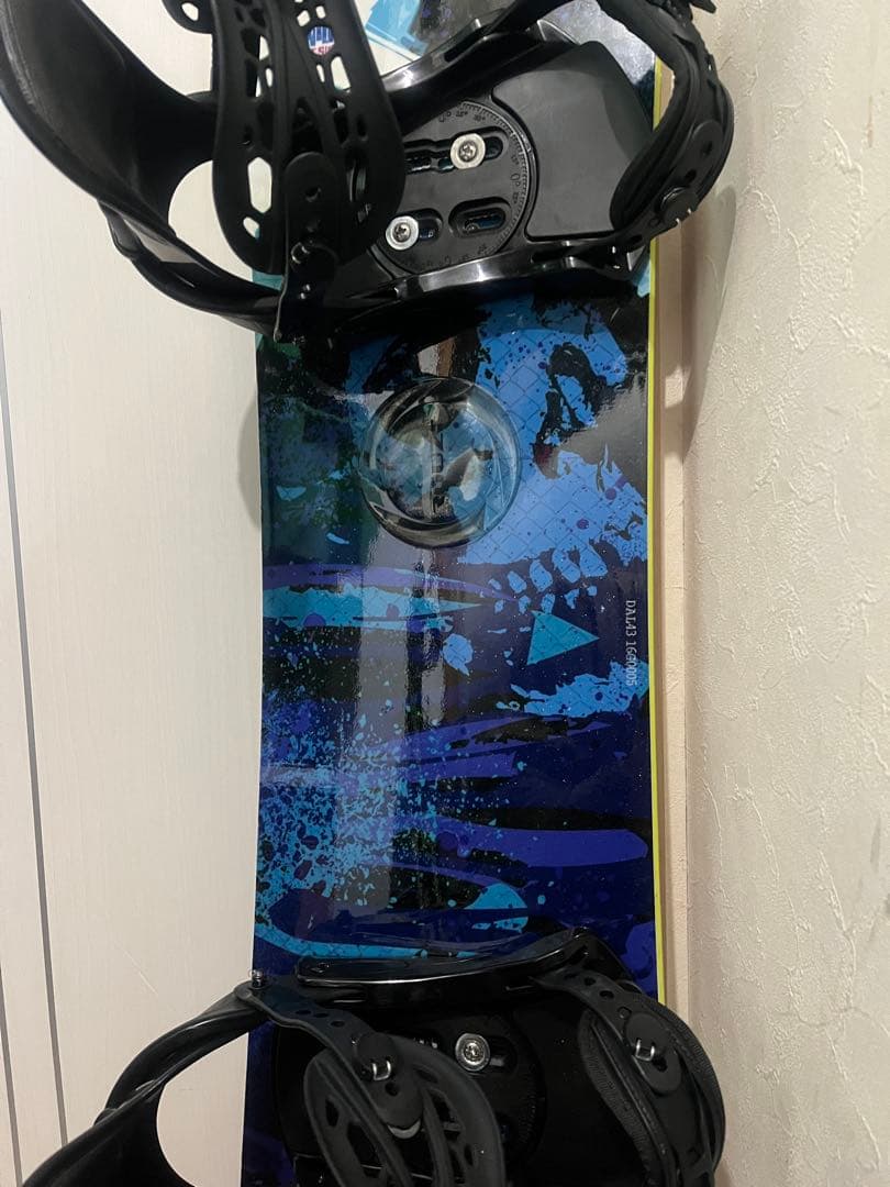 日本ブランド！！元気な中高生男子！ボード！phantom 143cm 新品バイン