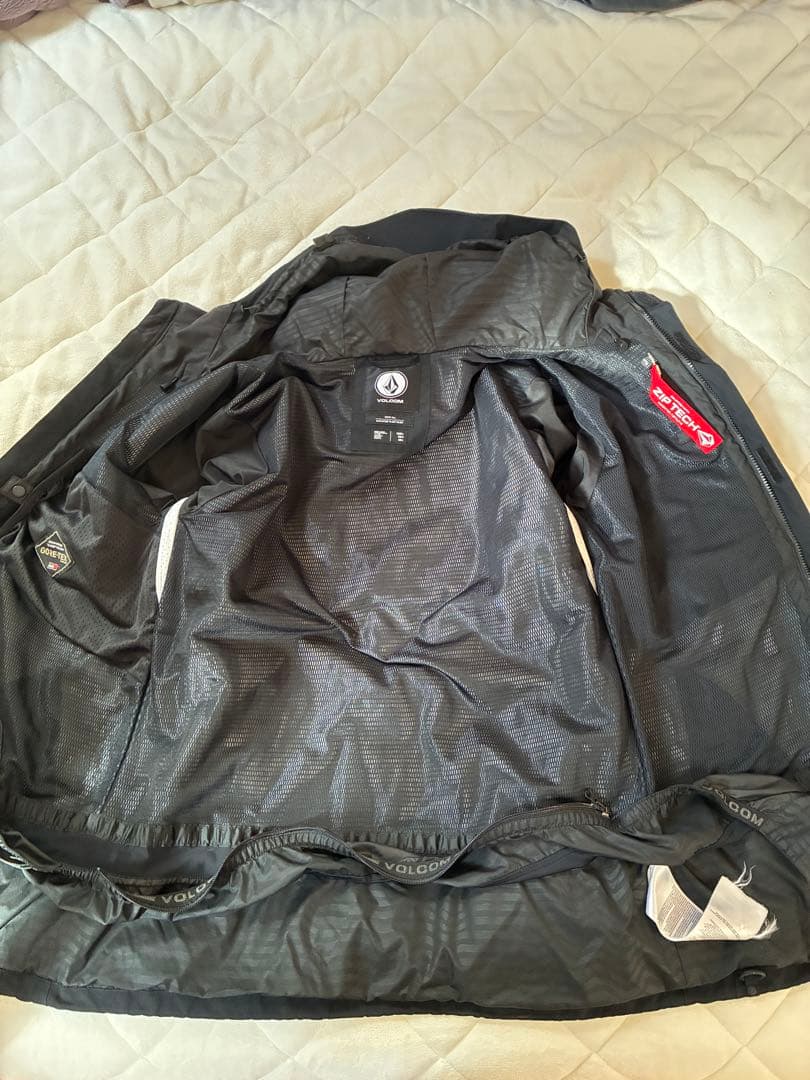VOLCOM スノボジャケット