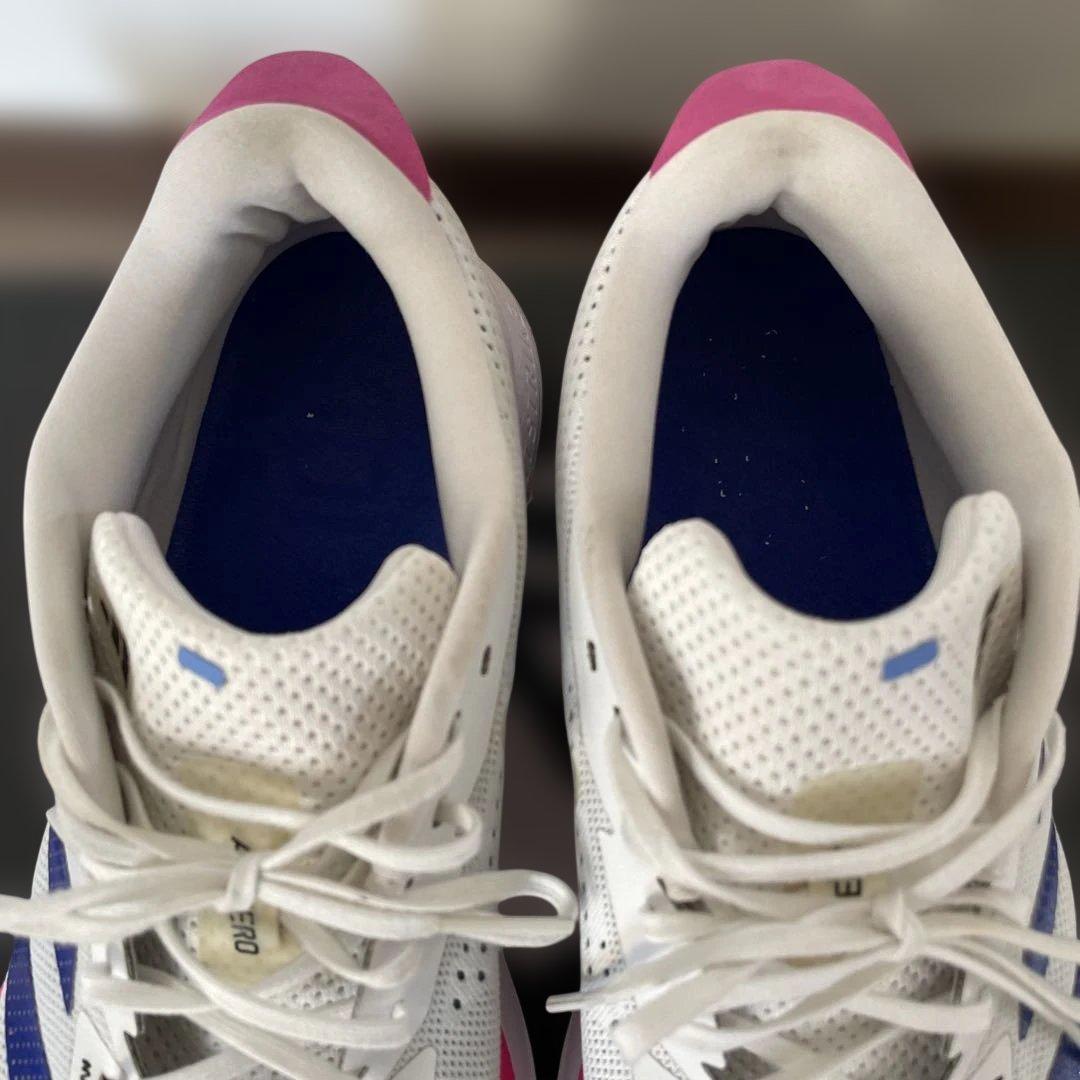 adidas ADIZERO SL(28.5cm・ホワイト/ピンク/パープル)
