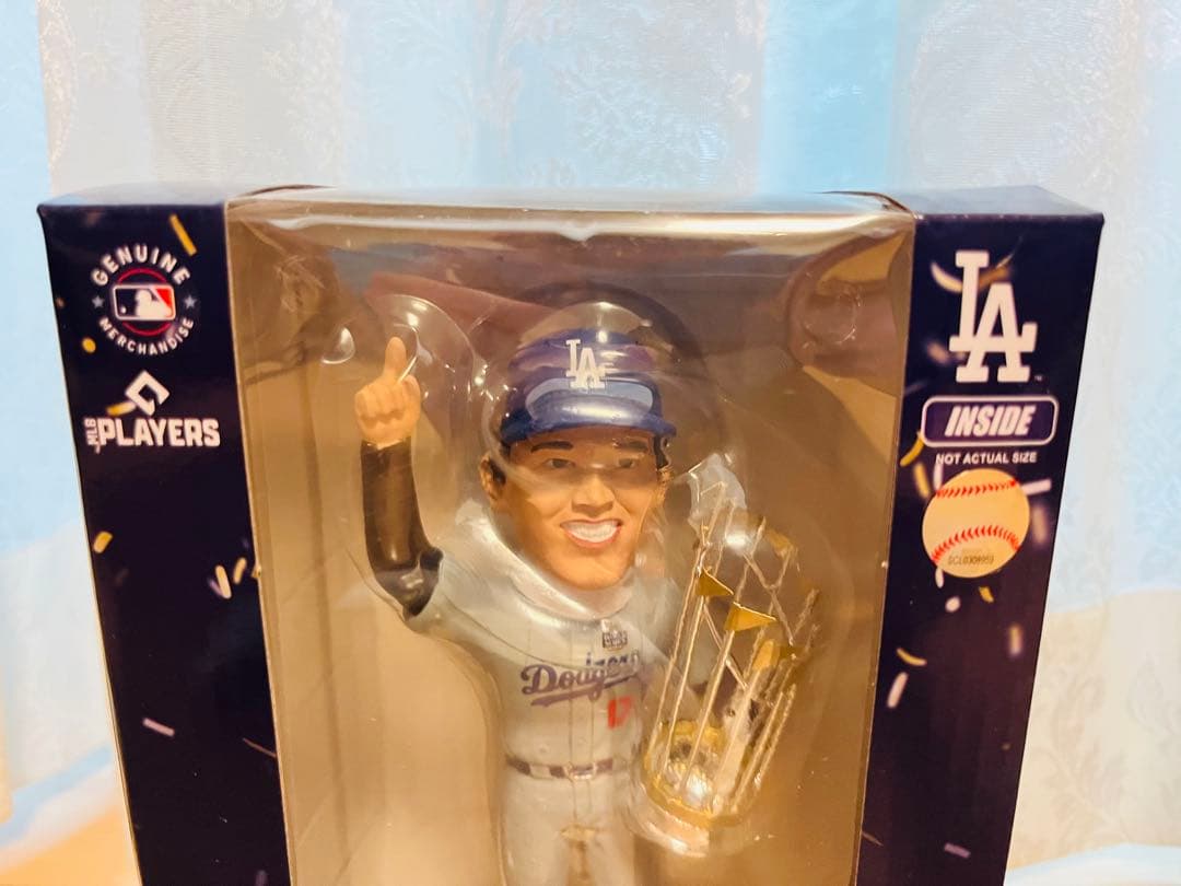 【正規品】大谷翔平 WS2024チャンピオン ver.2 8インチボブルヘッド④