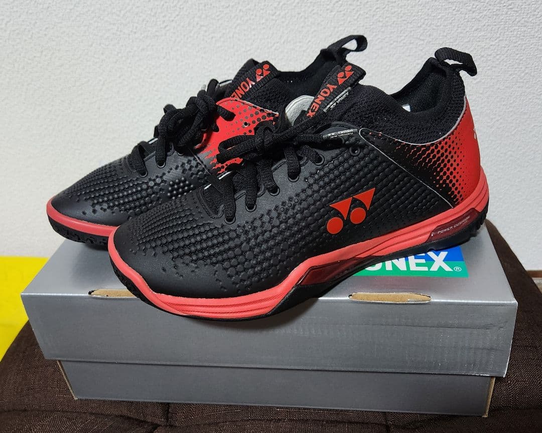 【ミッチー】YONEX バドミントンシューズ エクスプローションZ2