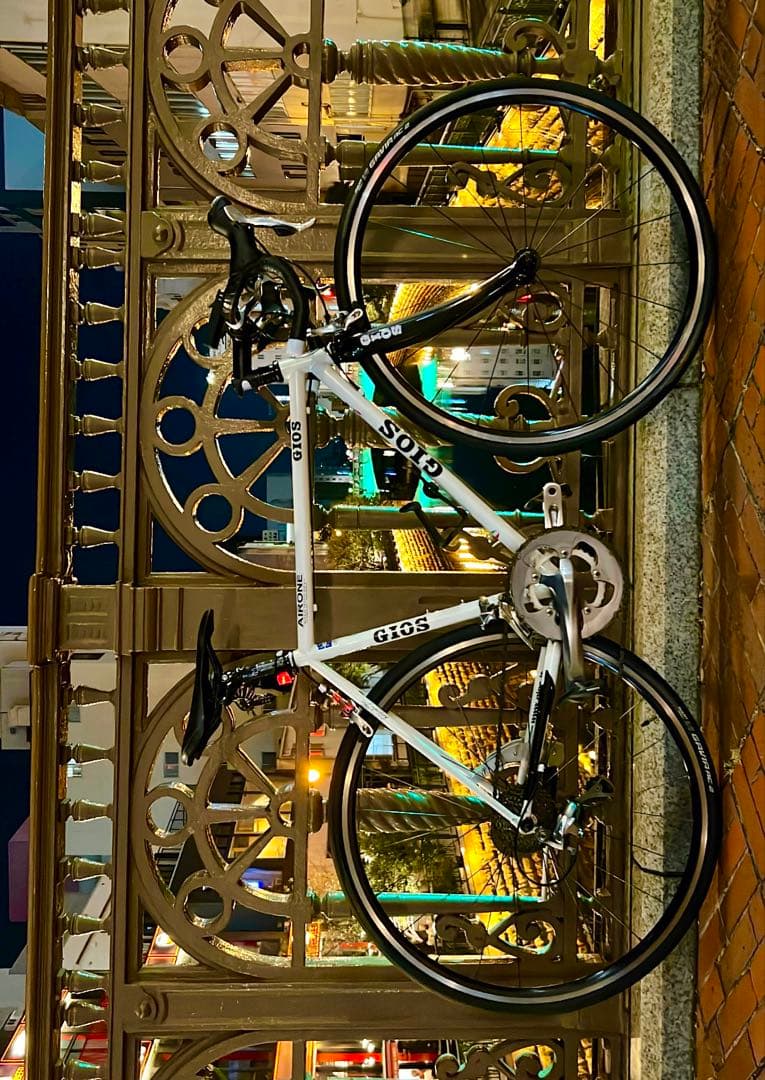 GIOS ロードバイク ホワイト　名古屋取りこれる方限定