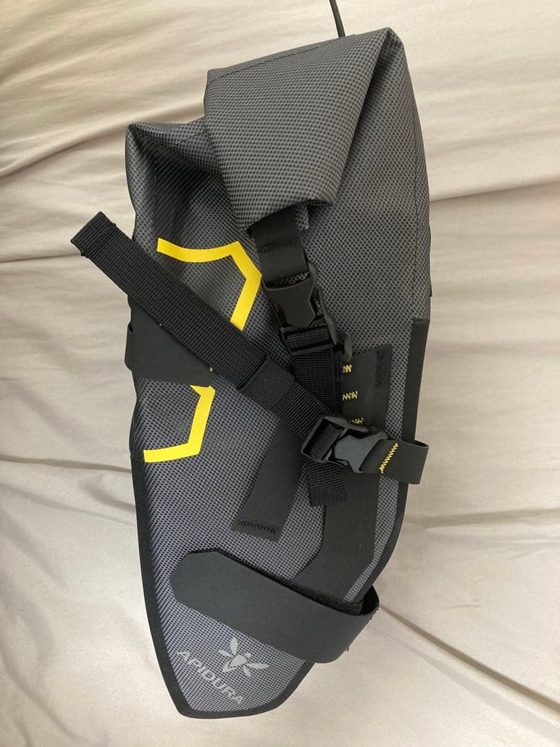 APIDURA サドルバッグ