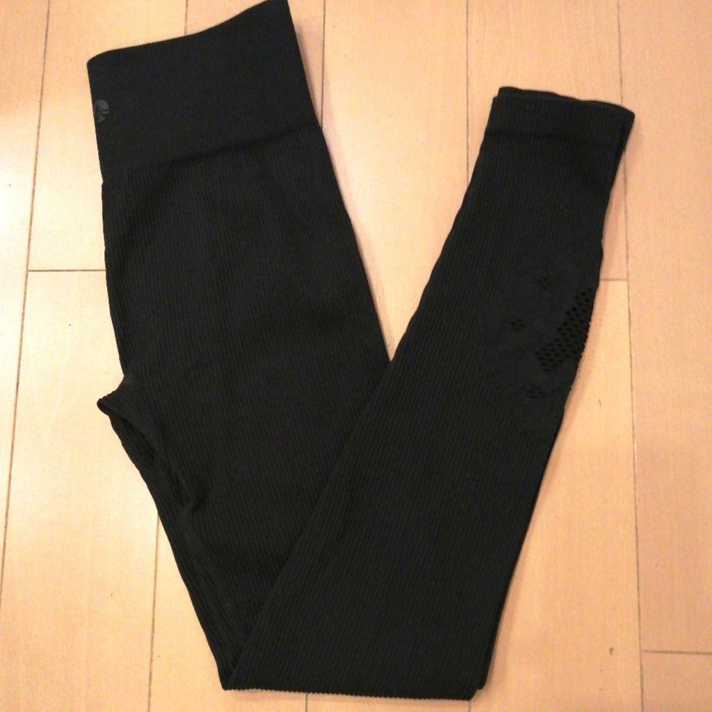 SUKALAアクティブデイジーレギンス ホットヨガスタジオラバLAVA ブラック