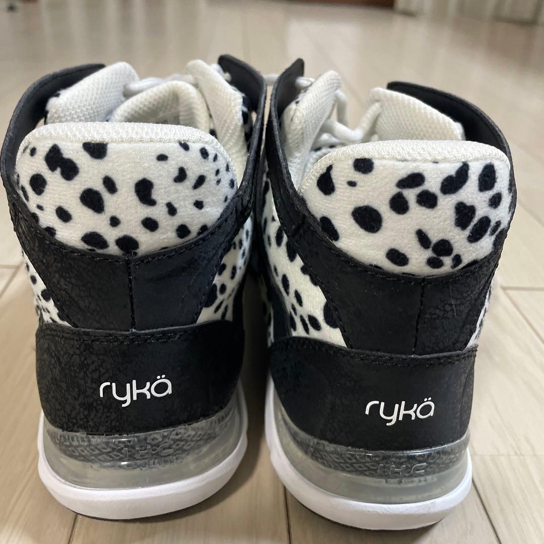 ryka ダンスシューズ 白黒水玉模様