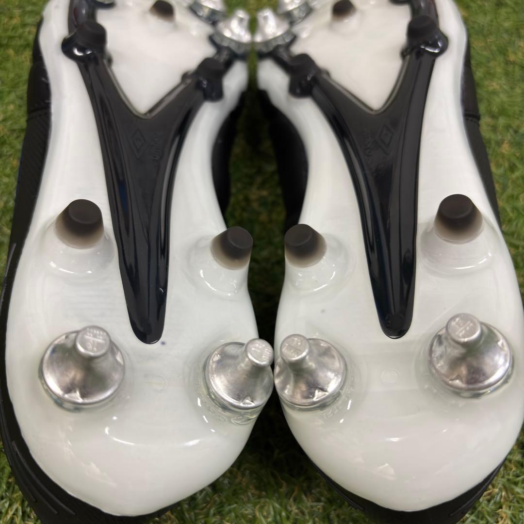 【即日発送 海外限定モデル】UMBRO TOCCO Ⅳ PRO SG 27cm