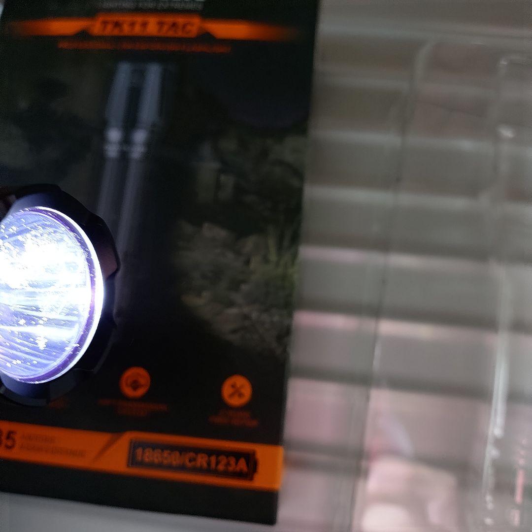 Fenix TK11 TAC 1600ルーメン LED タクティカルライト