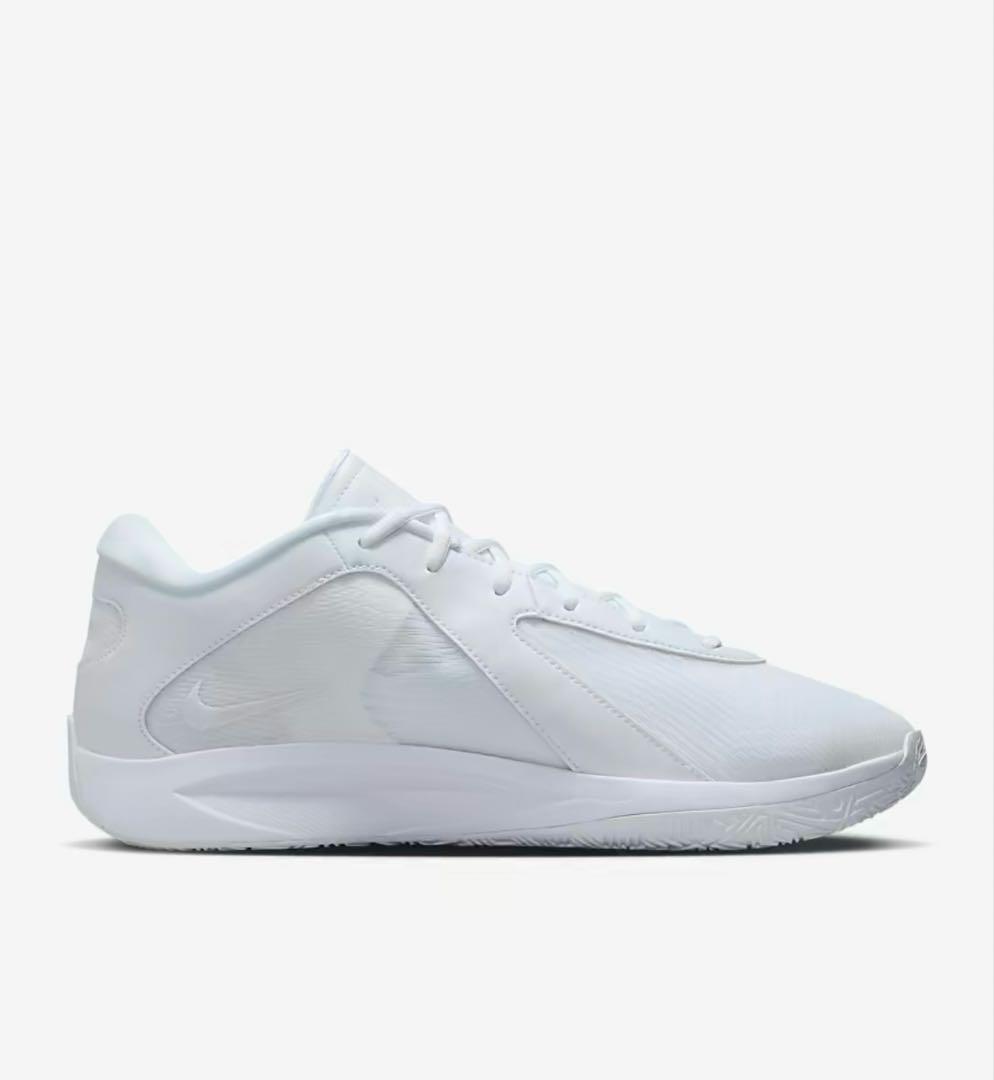 Nike フリーク6 FREAK バスケットボールシューズ バッシュ 白 ヤニス