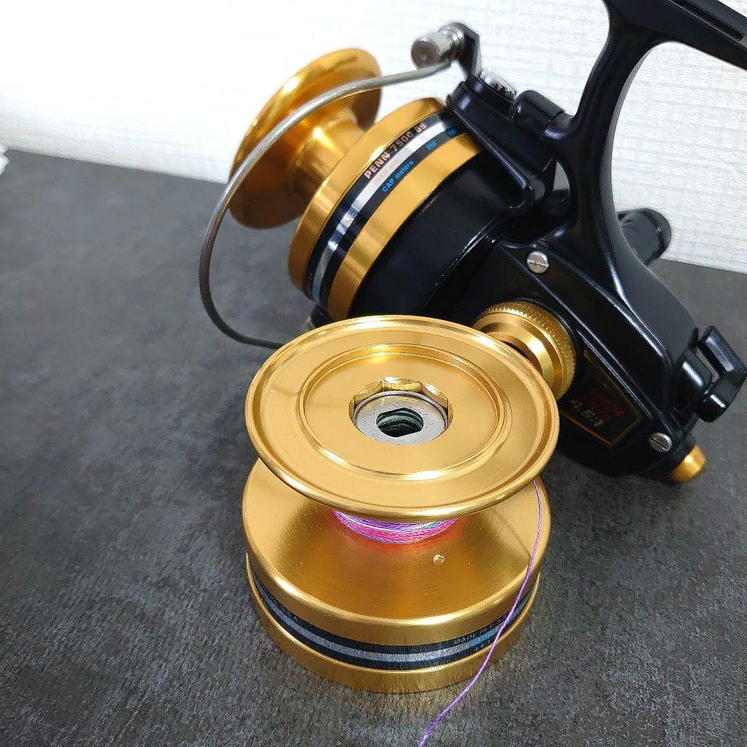PENNスピンフィッシャー7500ss スペアスプール付属