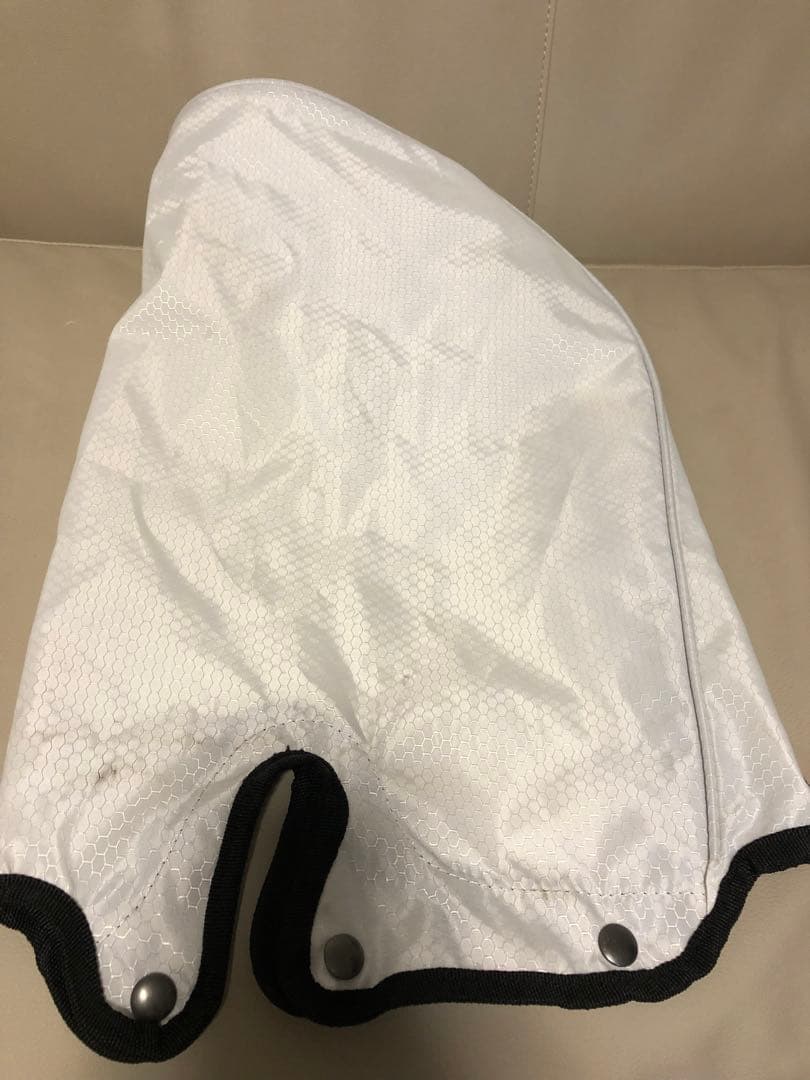 【送料込み】スリクソン　SRIXON 軽量スタンド式キャディバッグ