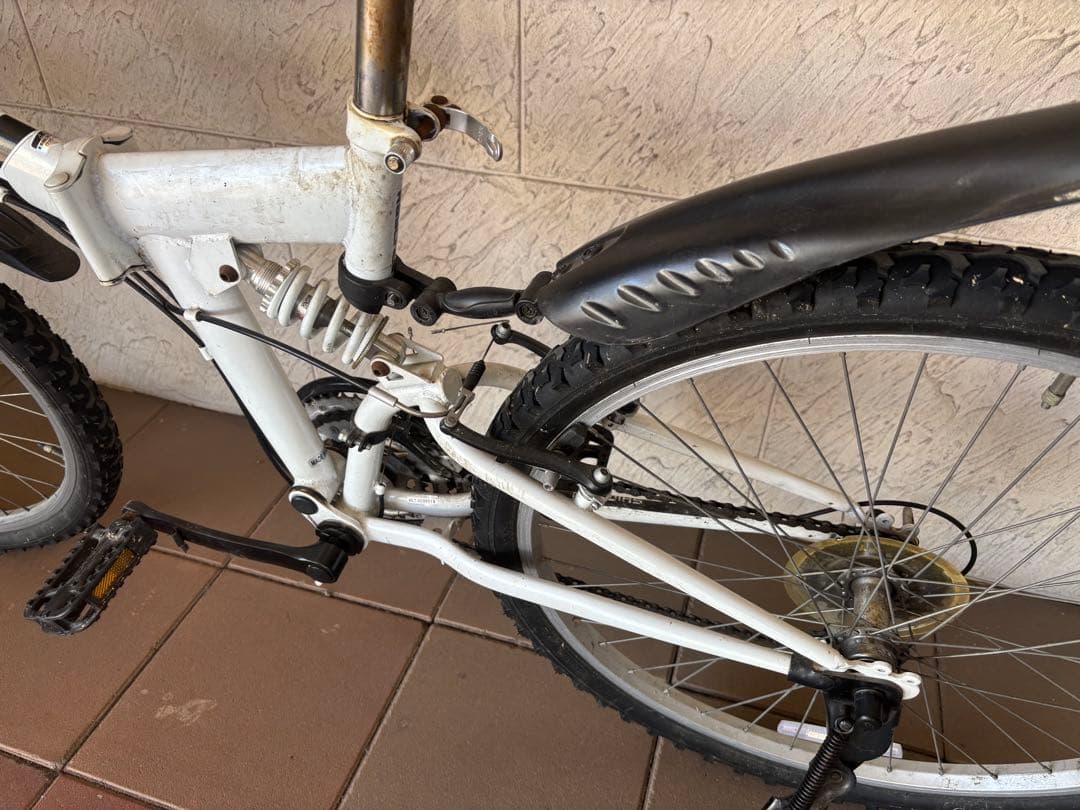 RAY 折りたたみ自転車 ホワイト 26インチ