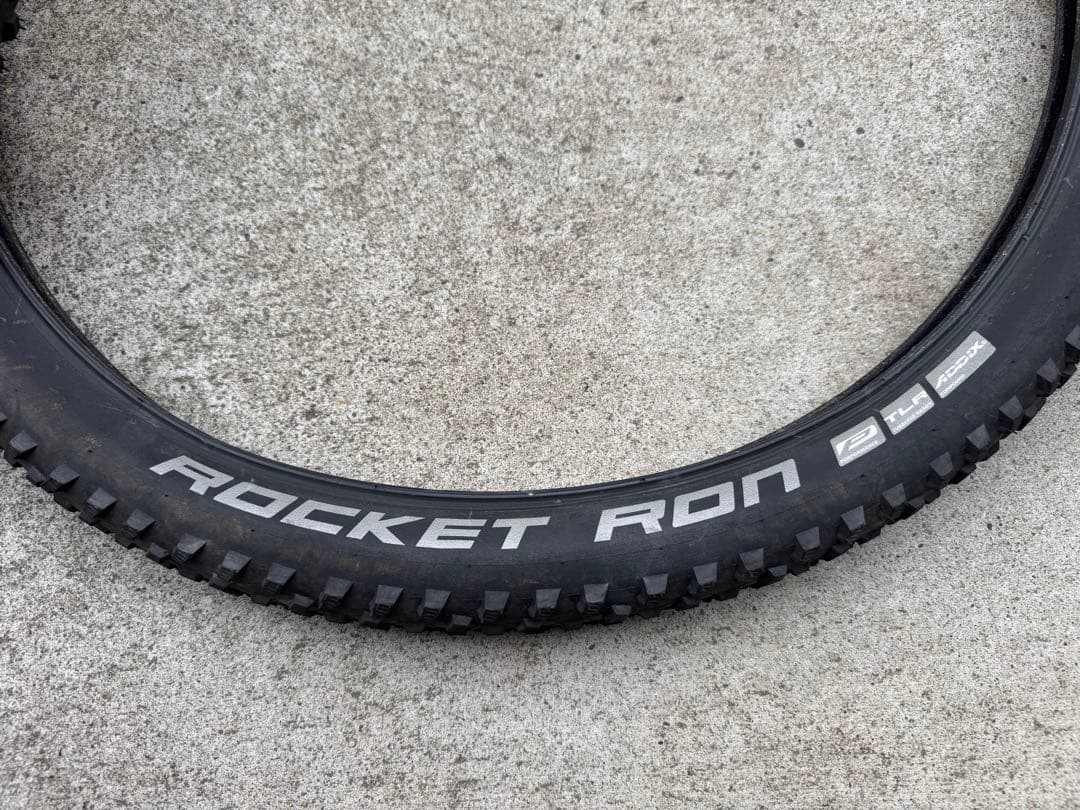 SCHWALBE ROCKET RON 26インチ TLRタイヤ