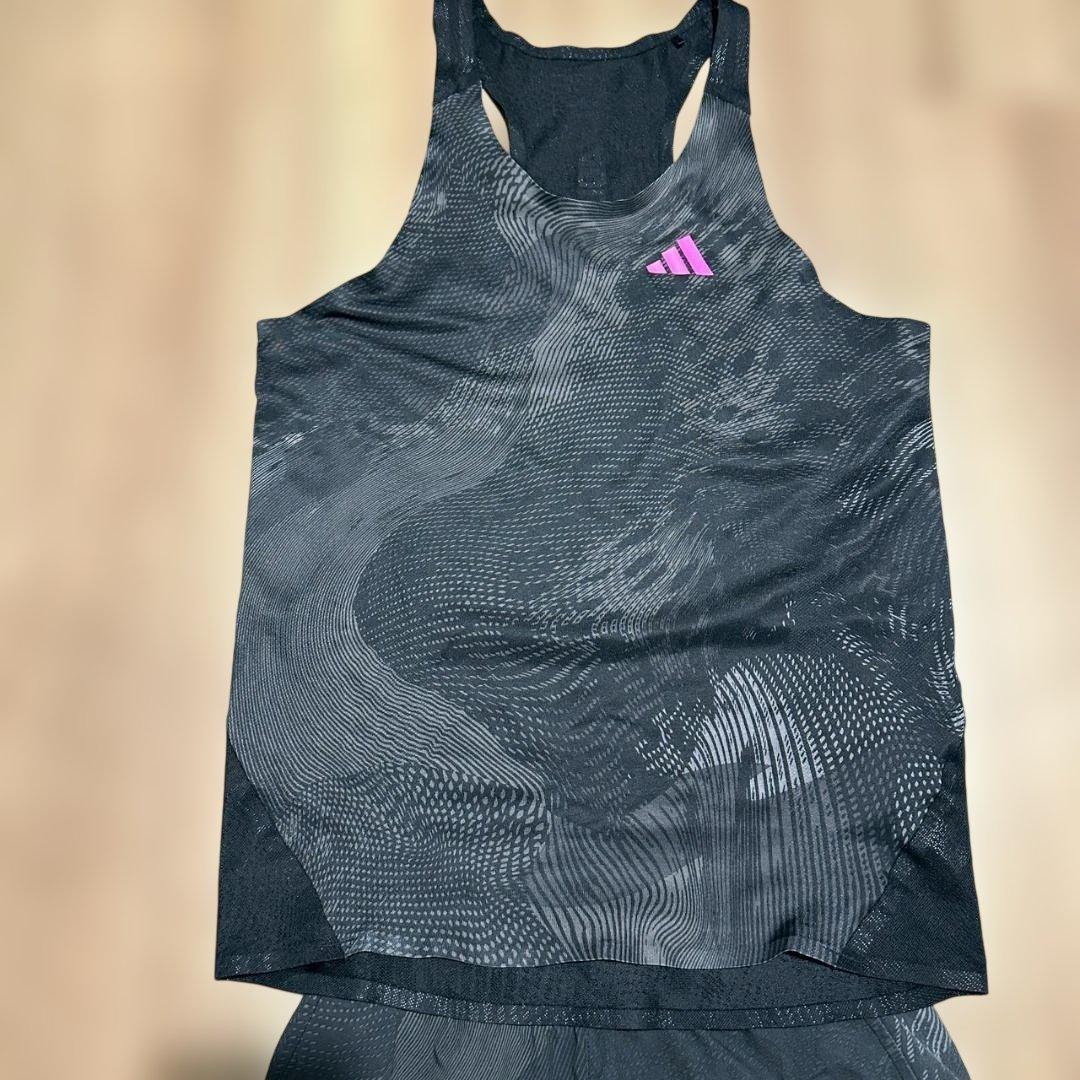 ★レア★adidas ADIZERO シングレットレーシングショートパンツセット