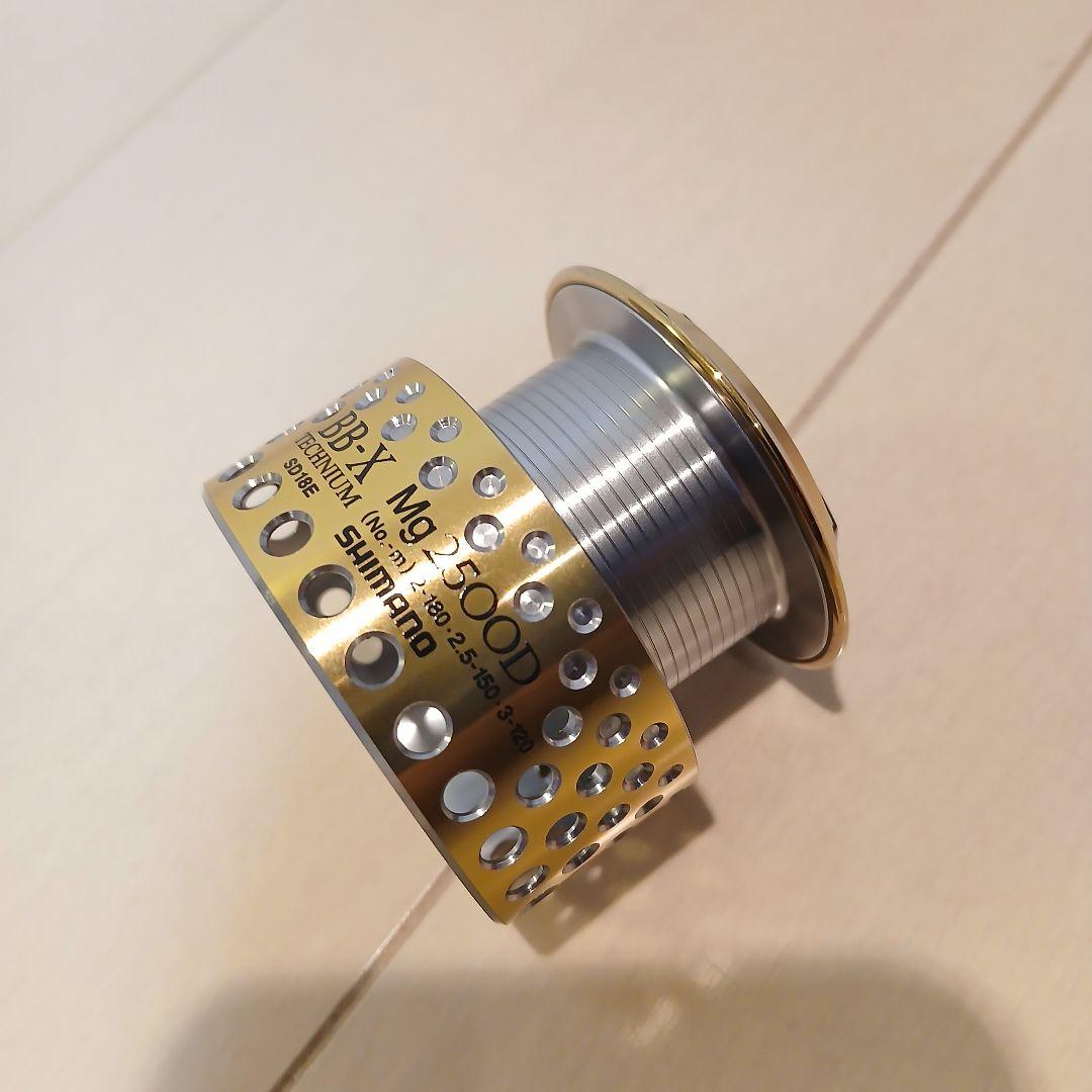 ☆美品☆ シマノ BB-X テクニウム Mg2500D スプール