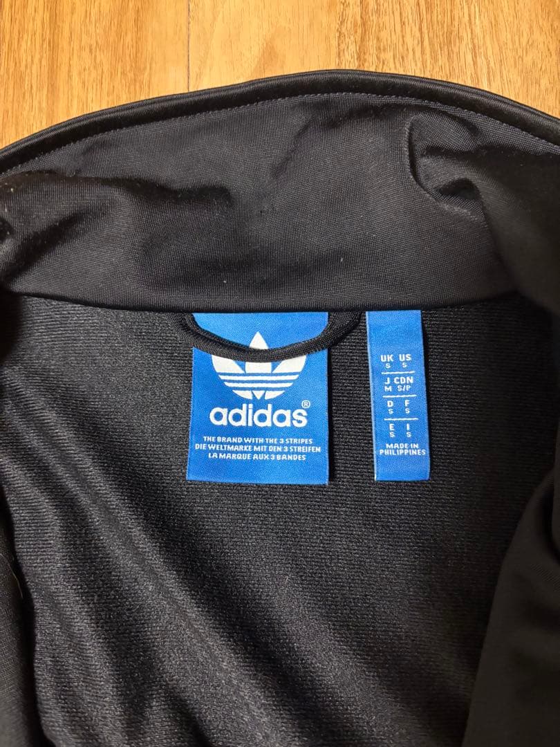 adidas黒ブラックファイアーバードトラックジャージ上下セットアップ