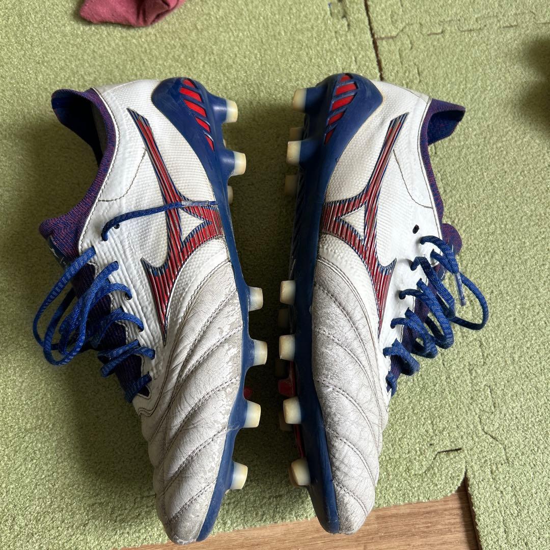 Mizuno Morelia II サッカーシューズ ホワイト/ネイビー/レッド