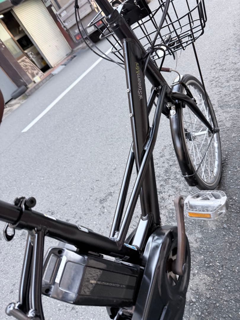 大阪府　ブリヂストン　リアルストリーム 電動アシスト自転車 ブラック