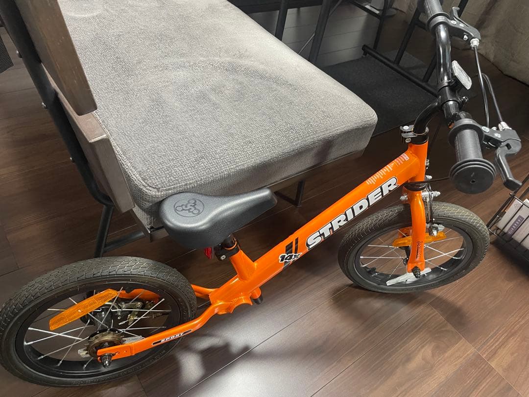 未使用 訳あり STRIDER 14x ストライダー バランスバイク