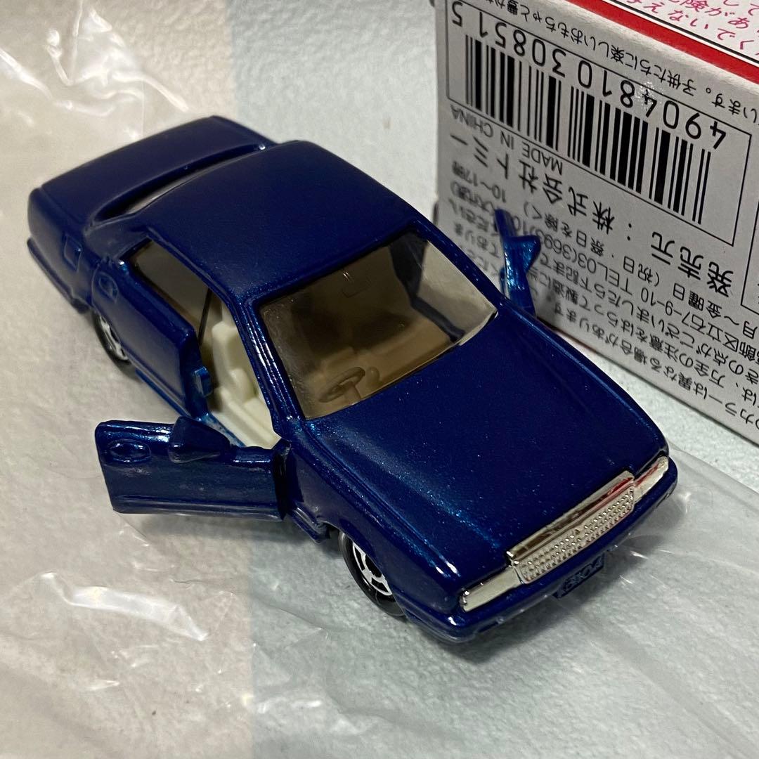 ミニカー MIO
