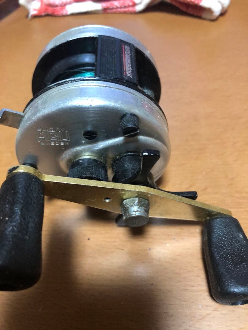 アブ46c オールド バス釣り用ベイトキャスティングリール