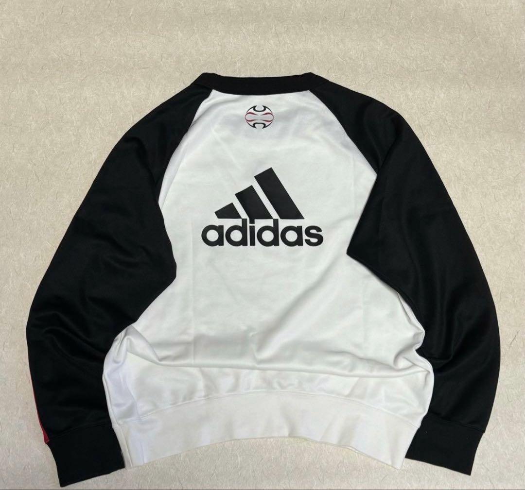 adidas マンチェスターユナイテッド　トレーニング　スウェット　トレーナー