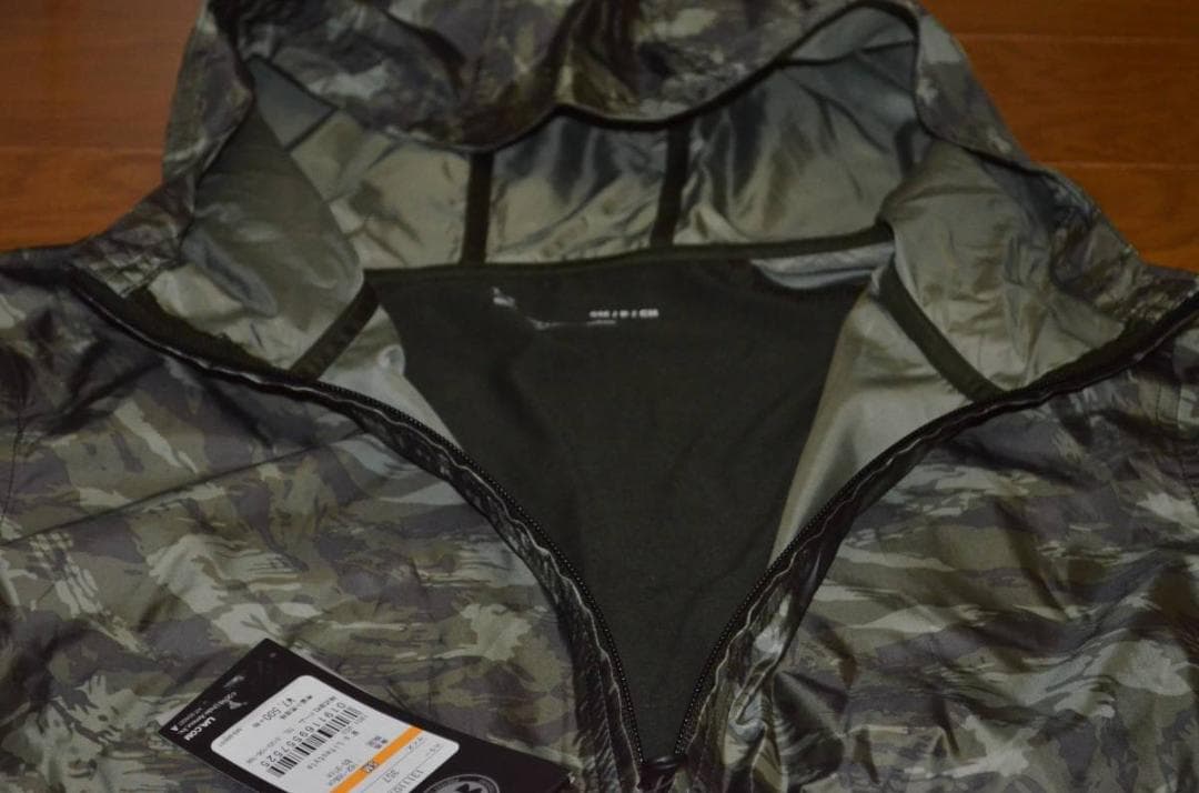 UNDER ARMOUR ライフスタイルパーカー スポーツスタイルアノラック