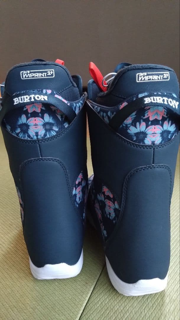 BURTON　MINT　BOAブーツ 女性用
