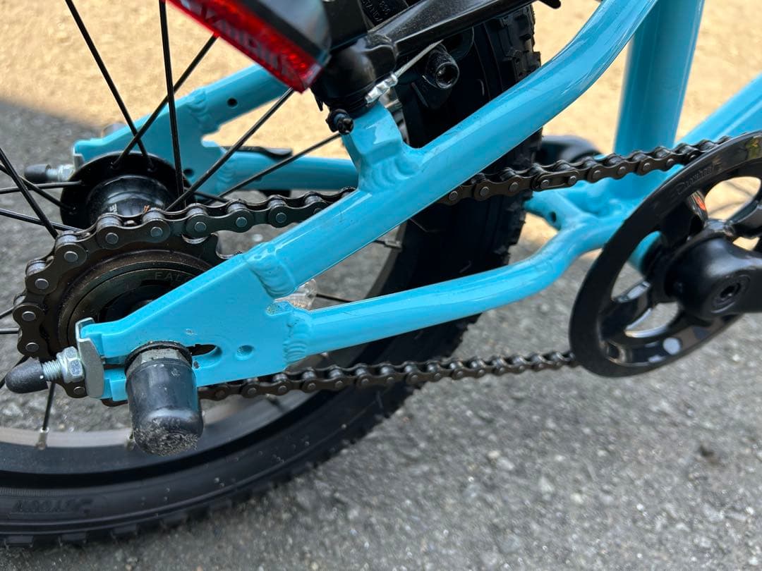 美品　ヨツバサイクル14インチ ラムネブルー スタンド補助輪付(恵庭近隣手渡し)