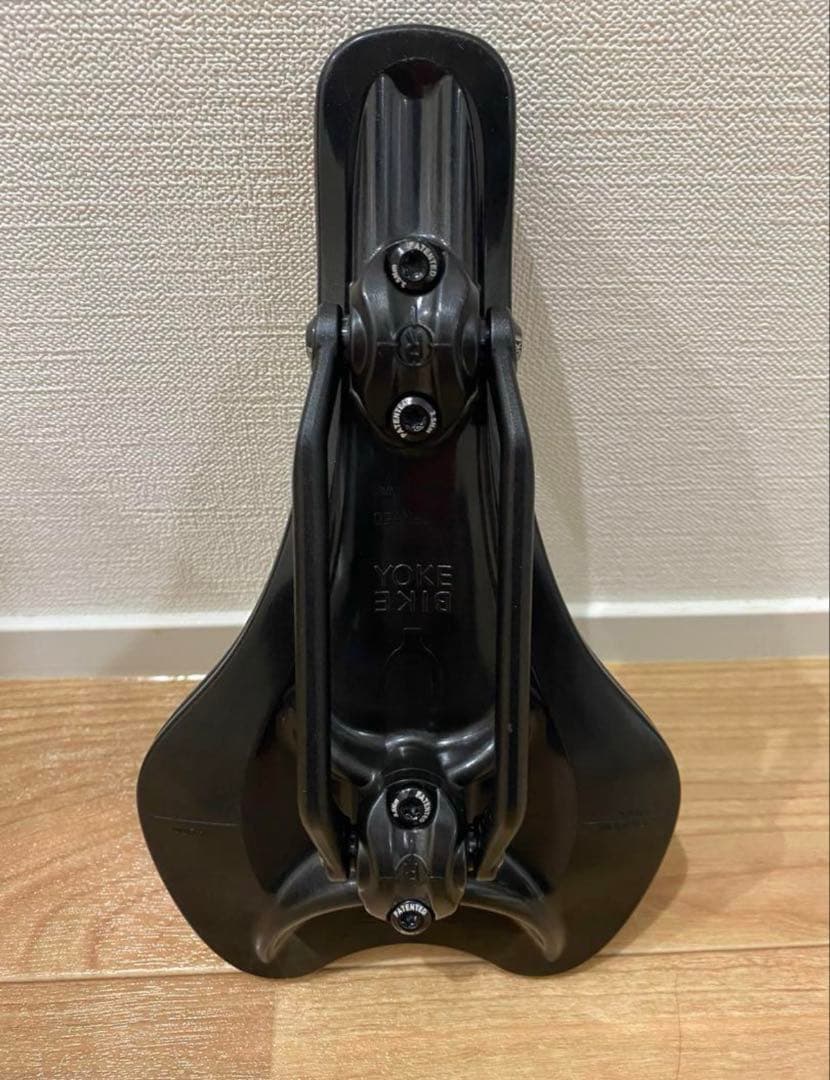 BIKEYOKE SAGMA サドル　ブラック　142mm