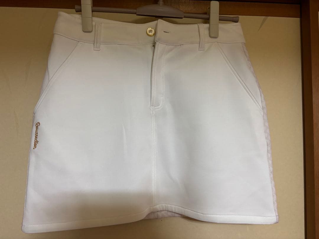 レザレクション スカート