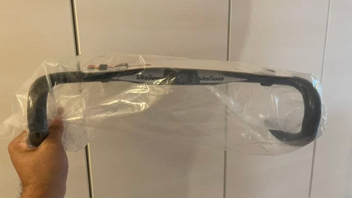 Vision TriMax 4D Compact カーボンハンドル420mm