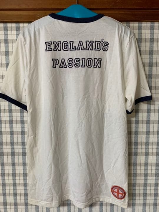 ENGLAND'S PASSION Tシャツ サポーター着用の定番 未使用タグ付