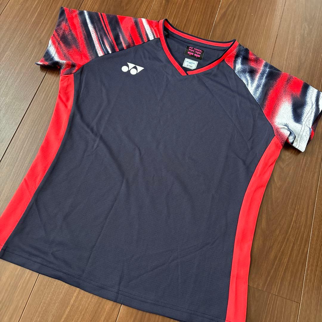 希少 激レア YONEX 吸汗速乾性 ゲームシャツ Tシャツ トップス 半袖