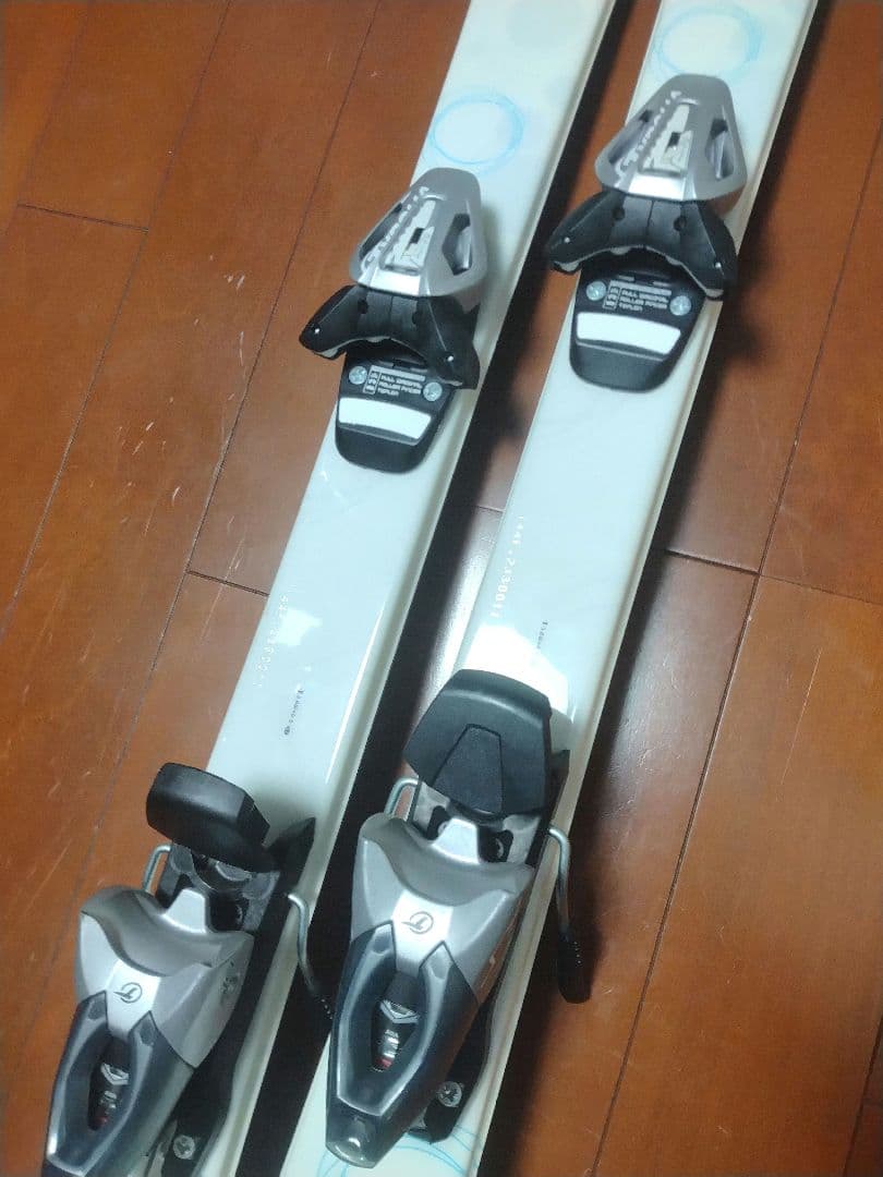 【状態良好☆】144cm　PureConsciousスキー板セット♪　送料無料！