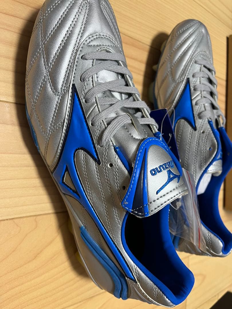 Mizuno ネオグラードウェーブ サッカーシューズ シルバー/ブルー