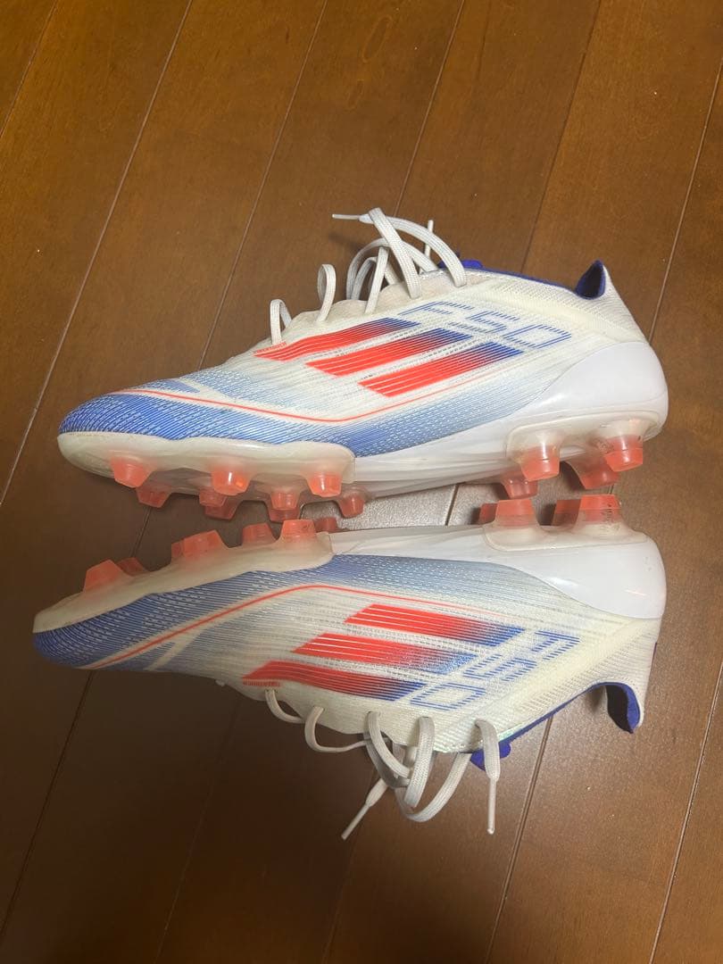 最終値下げF50 エリート HG AG 27.0
