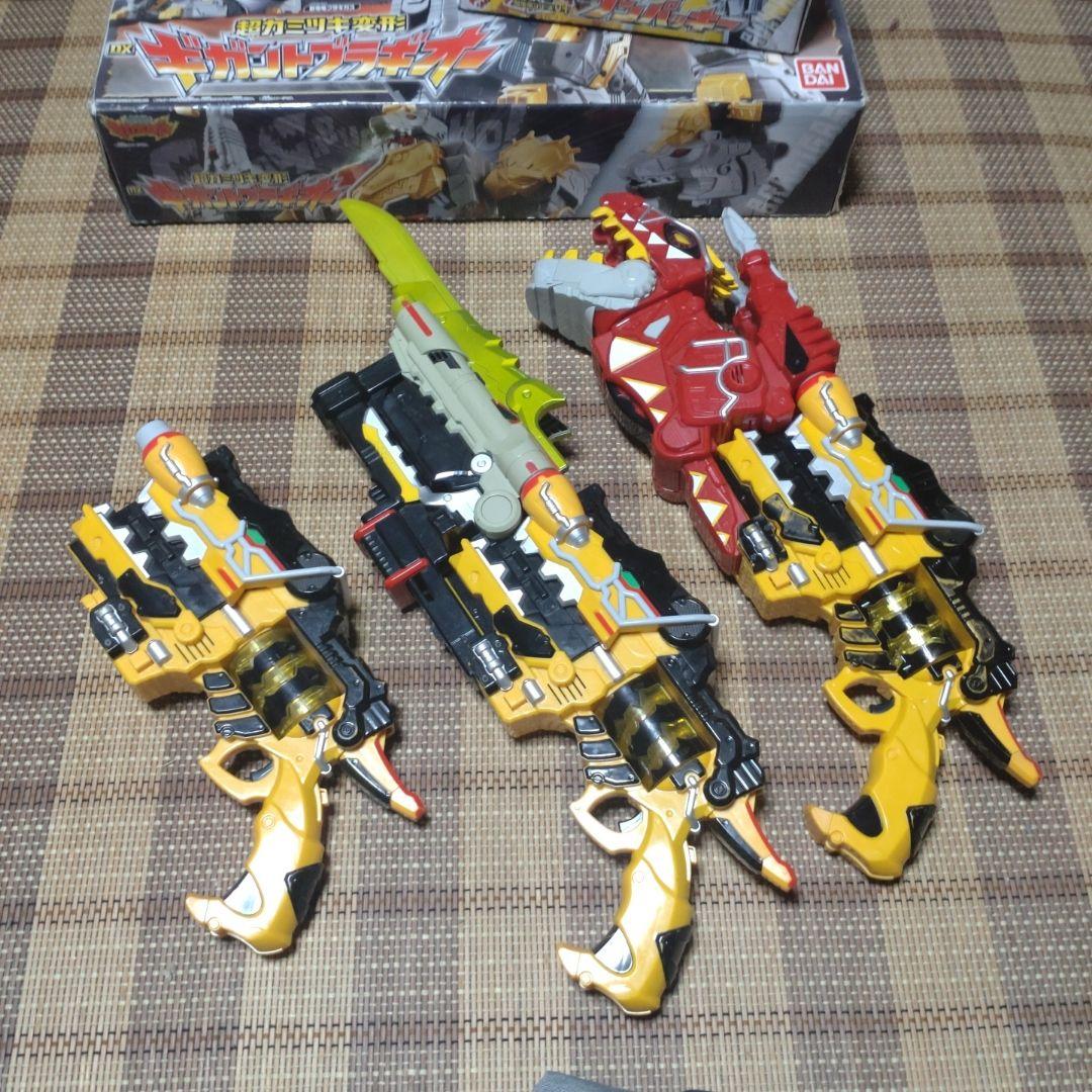 恐竜戦隊ジュウレンジャー フィギュアセット